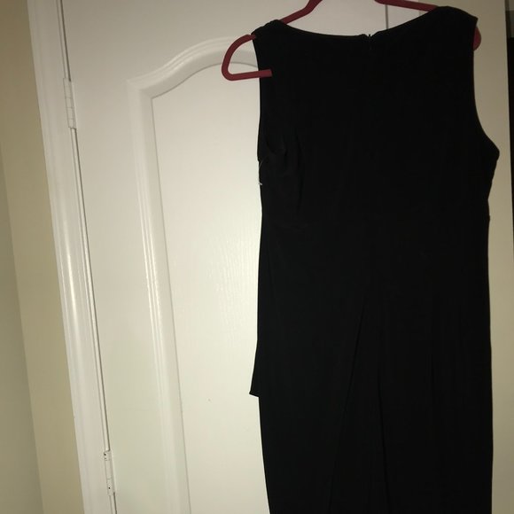 MSK Ruched Sleeveless Cocktail Dress - Picture 5 of 5